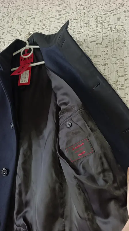 Мужская верхняя одежда Hugo Boss (оригинал) размер S. Фотография 3