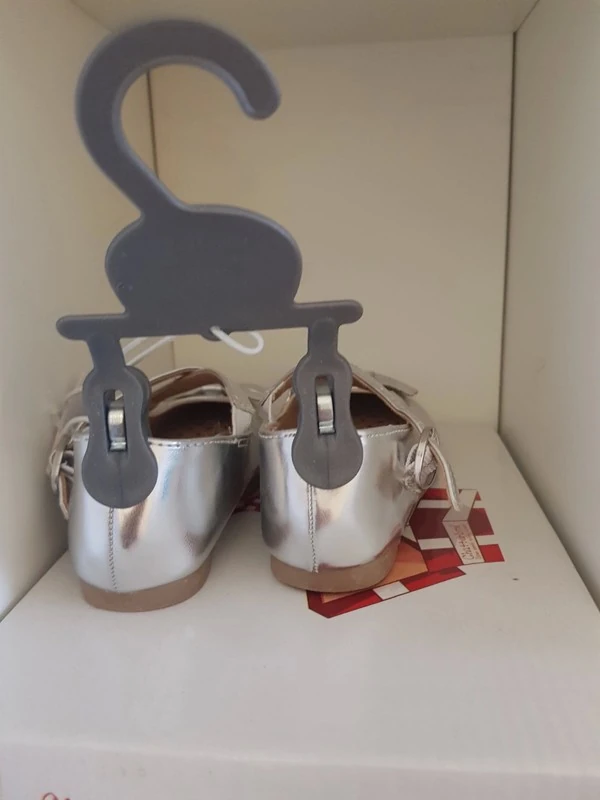 Обувь для девочки Mothercare (оригинал) размер 22. Фотография 2