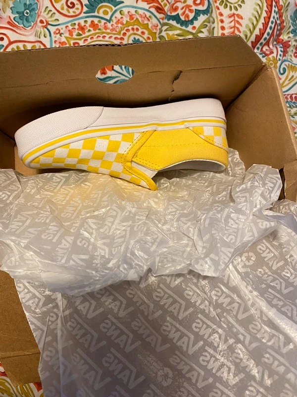 Кроссовки для девочки Vans (оригинал) размер 28. Фотография 2