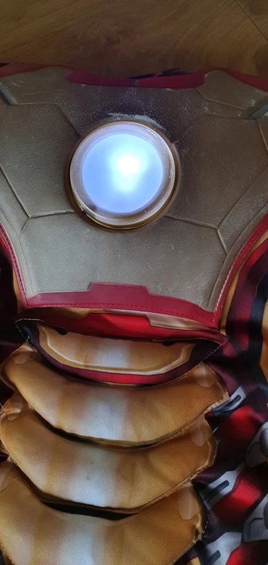 Маскарадный костюм для мальчика Marvel (оригинал) размер 30. Фотография 3