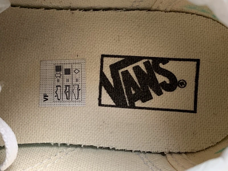 Кроссовки для мальчика Vans (оригинал) размер 33. Фотография 4