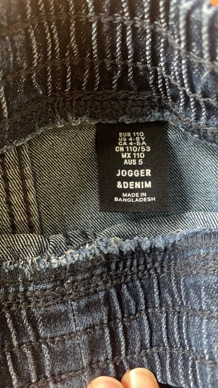 Брюки для мальчика H&M (оригинал) размер 28. Фотография 3