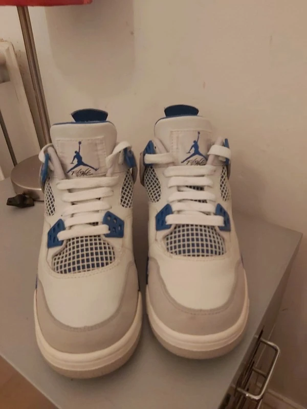 Спортивная обувь для мальчика Jordan (оригинал) размер 36. Фотография 3