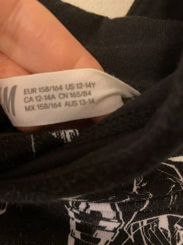 Кофта для мальчика H&M (оригинал) размер 38. Фотография 4