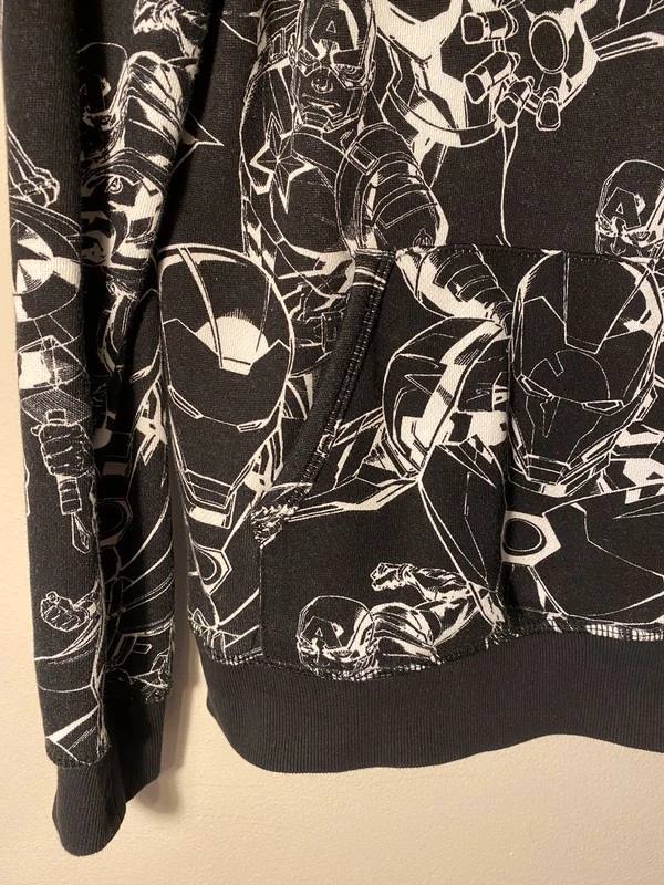 Кофта для мальчика H&M (оригинал) размер 38. Фотография 3