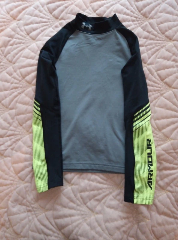 Спортивная одежда для мальчика Under Armour (оригинал) размер 30