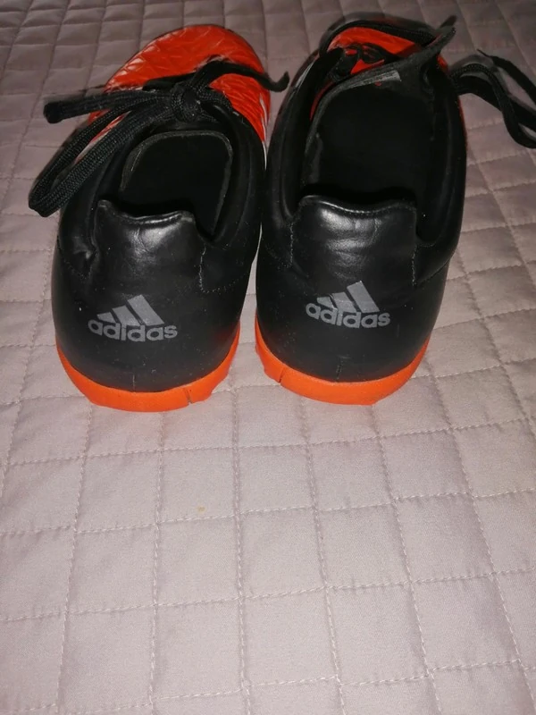 Спортивная обувь для мальчика Adidas (оригинал) размер 35. Фотография 3