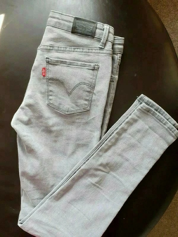 Брюки для девочки Levi's (оригинал) размер 40