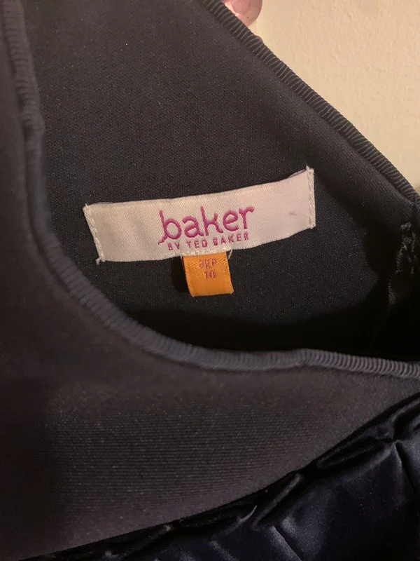 Детское платье Ted Baker (оригинал) размер 34. Фотография 4