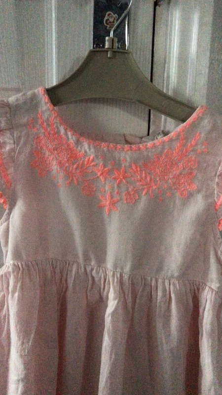 Детское платье H&M (оригинал) размер 28. Фотография 2