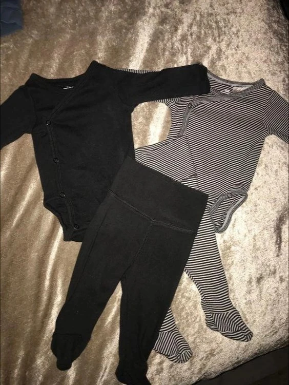 Одежда для новорожденного мальчика H&M (оригинал) размер 18. Фотография 2
