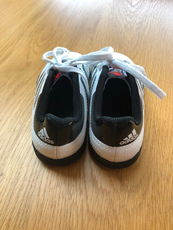 Спортивная обувь для мальчика Adidas (оригинал) размер 27. Фотография 4