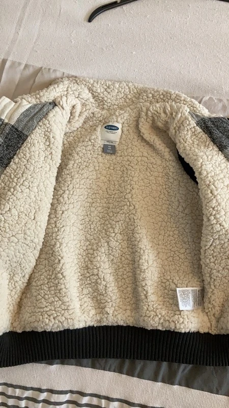 Верхняя одежда для мальчика Old Navy (оригинал) размер 28. Фотография 2