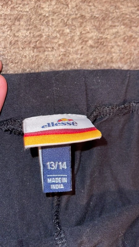 Брюки для девочки Ellesse (оригинал) размер 40. Фотография 3