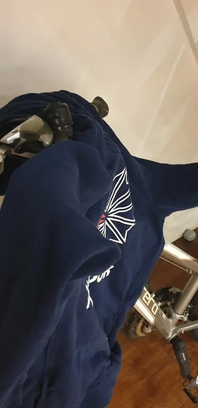 Кофта для мальчика Reebok (оригинал) размер 42. Фотография 2
