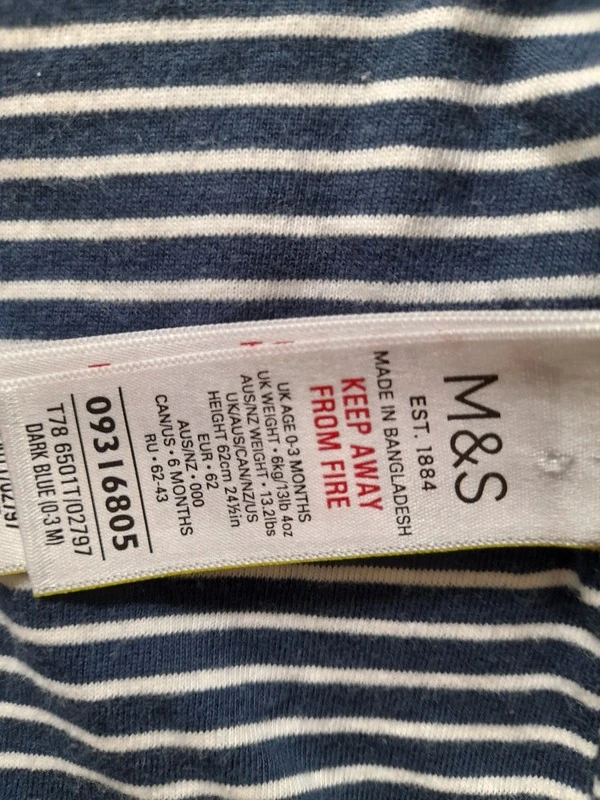 Кофта для мальчика Marks & Spencer (оригинал) размер 20. Фотография 3