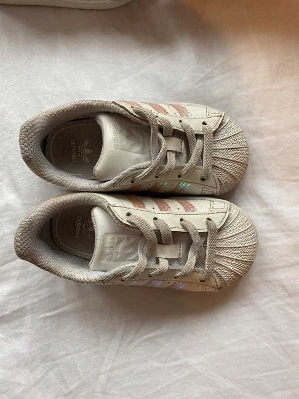 Спортивная обувь для девочки Adidas (оригинал) размер 21. Фотография 5