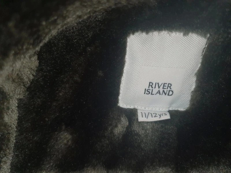 Верхняя одежда для девочки River Island (оригинал) размер 36. Фотография 4