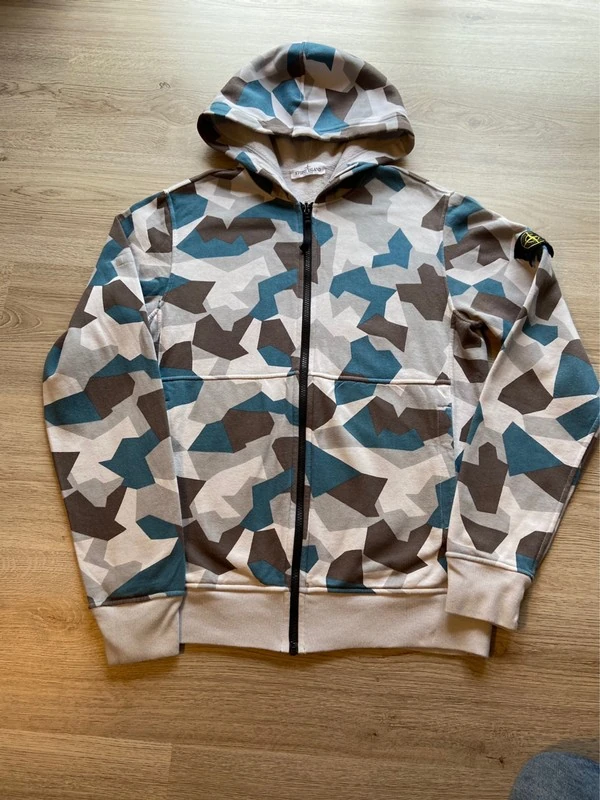 Кофта для мальчика Stone Island (оригинал) размер 42