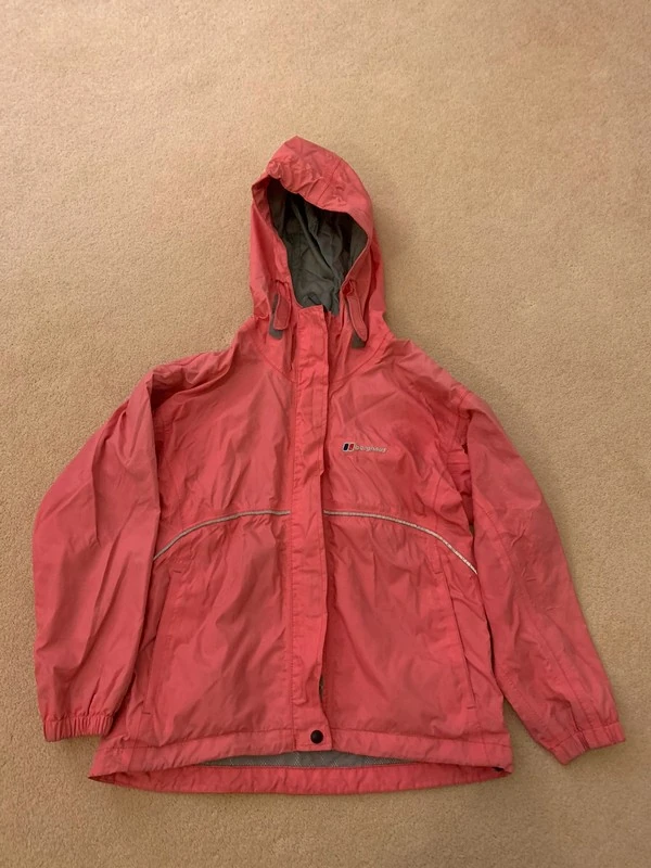 Верхняя одежда для девочки Berghaus (оригинал) размер 30