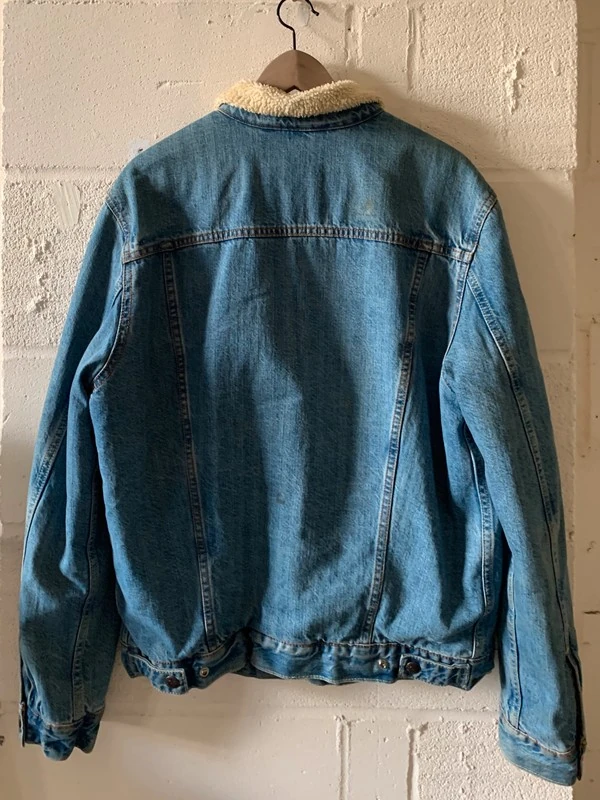 Мужская верхняя одежда Levi's (оригинал) размер L. Фотография 2