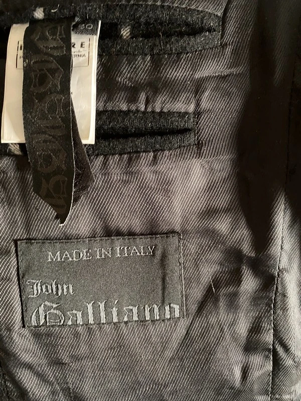 Мужская верхняя одежда John Galliano (оригинал) размер M. Фотография 2