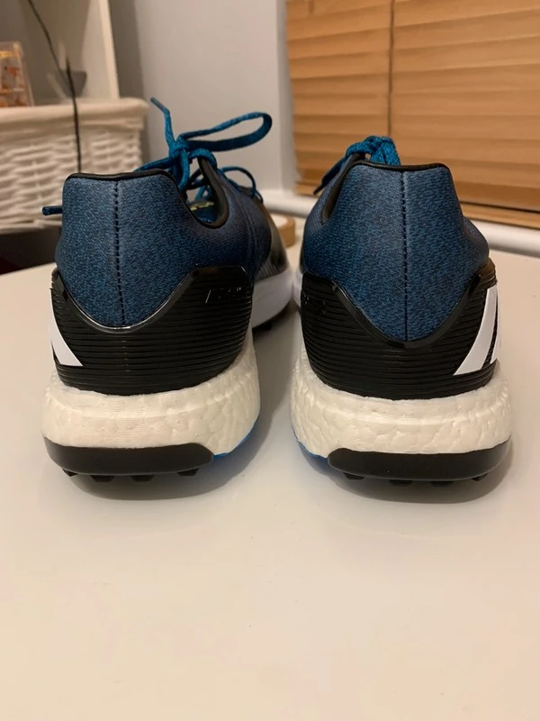 Мужская обувь Adidas (оригинал) размер 43.5. Фотография 4