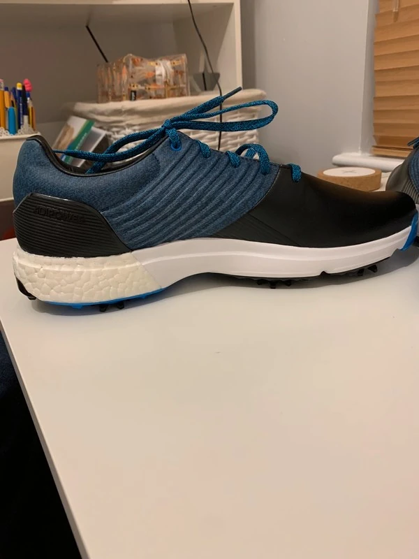 Мужская обувь Adidas (оригинал) размер 43.5. Фотография 3