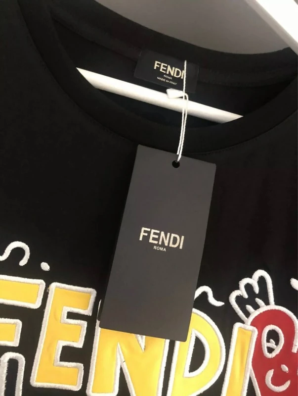 Мужская майка Fendi (оригинал) размер M. Фотография 3