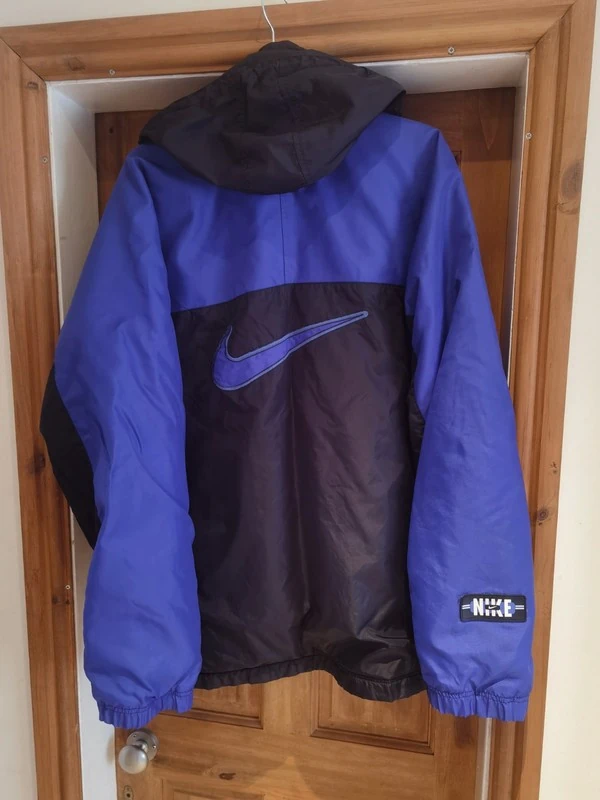 Мужская верхняя одежда Nike (оригинал) размер XL. Фотография 4