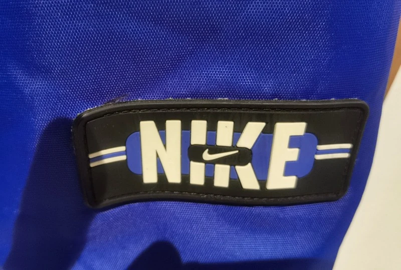 Мужская верхняя одежда Nike (оригинал) размер XL. Фотография 3