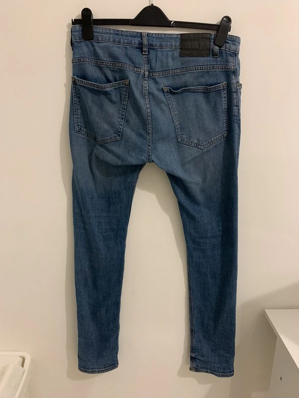 Мужские джинсы H&M (оригинал) размер M. Фотография 2