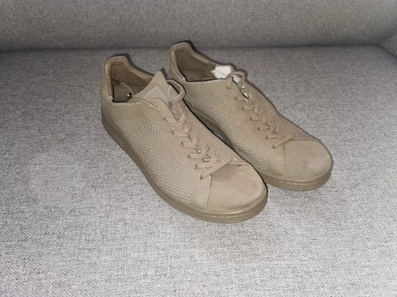 Мужские кроссовки Adidas (оригинал) размер 42. Фотография 2