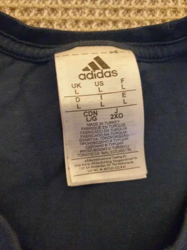 Мужская майка Adidas (оригинал) размер L. Фотография 2