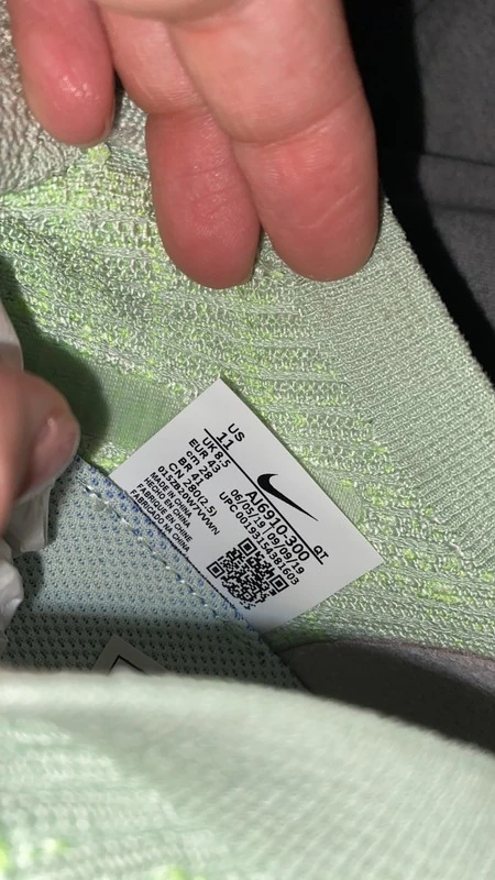 Мужская спортивная обувь Nike (оригинал) размер 41.5. Фотография 4