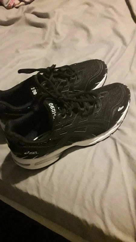Женские кроссовки Asics (оригинал) размер 37. Фотография 3