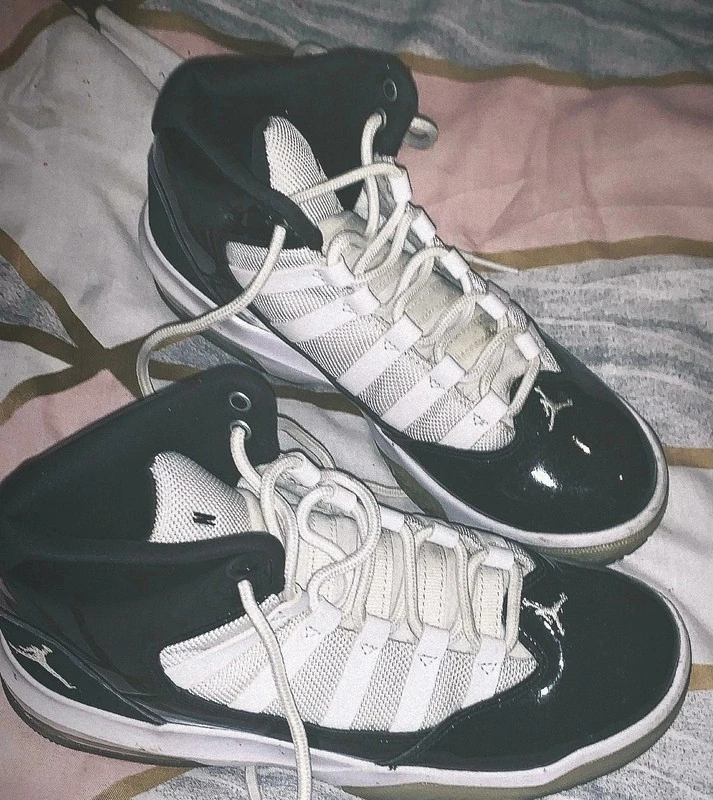 Женские кроссовки Nike (оригинал) размер 36. Фотография 3