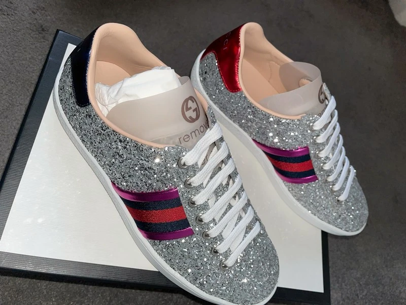 Женские кроссовки Gucci (оригинал) размер 35. Фотография 3
