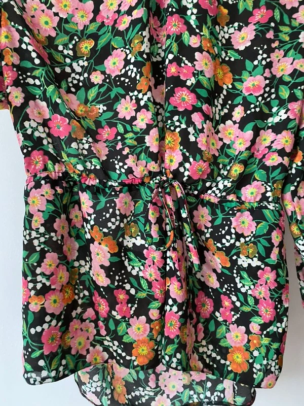 Женская футболка Asos (оригинал) размер M. Фотография 2