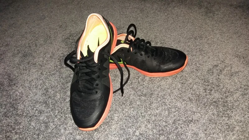 Женские кроссовки Nike (оригинал) размер 35.5