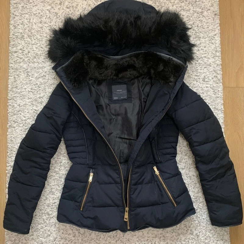 Женская верхняя одежда Zara (оригинал) размер XS