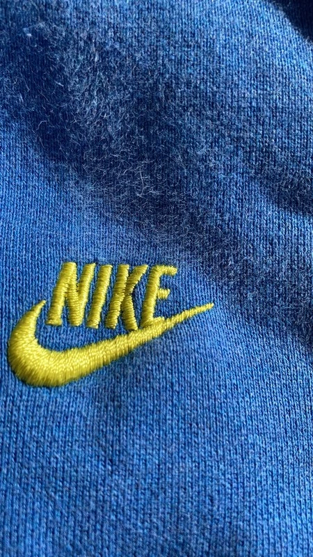 Женская спортивная одежда Nike (оригинал) размер M. Фотография 2
