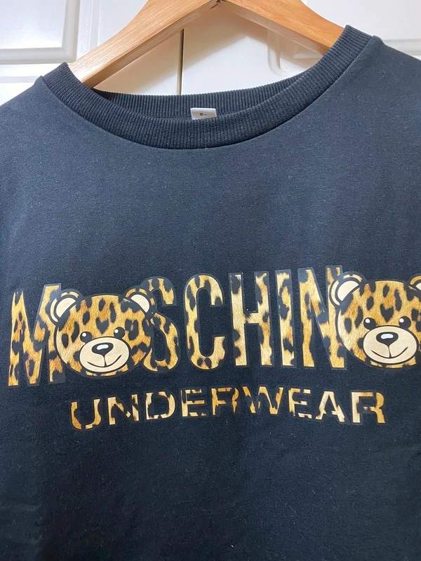 Женская кофта Love Moschino (оригинал) размер S. Фотография 2