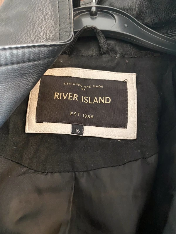 Женская верхняя одежда River Island (оригинал) размер XXL. Фотография 2