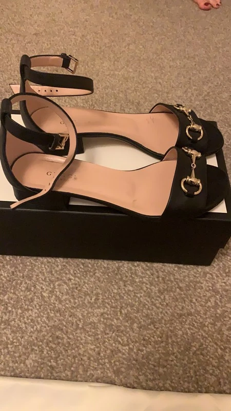 Женские босоножки Gucci (оригинал) размер 35.5. Фотография 3