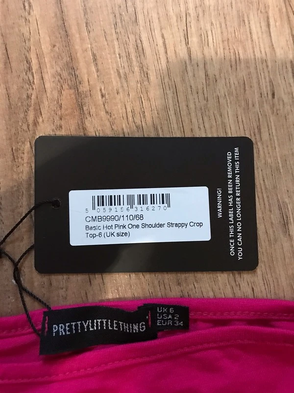 Женская футболка PrettyLittleThing (оригинал) размер XS. Фотография 3