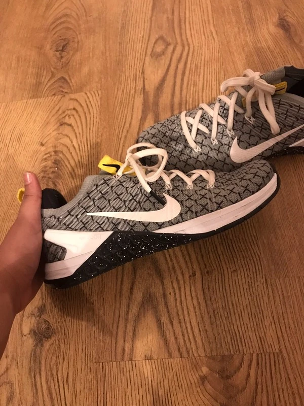 Женские кроссовки Nike (оригинал) размер 36