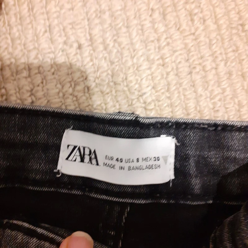 Женские джинсы Zara (оригинал) размер L
