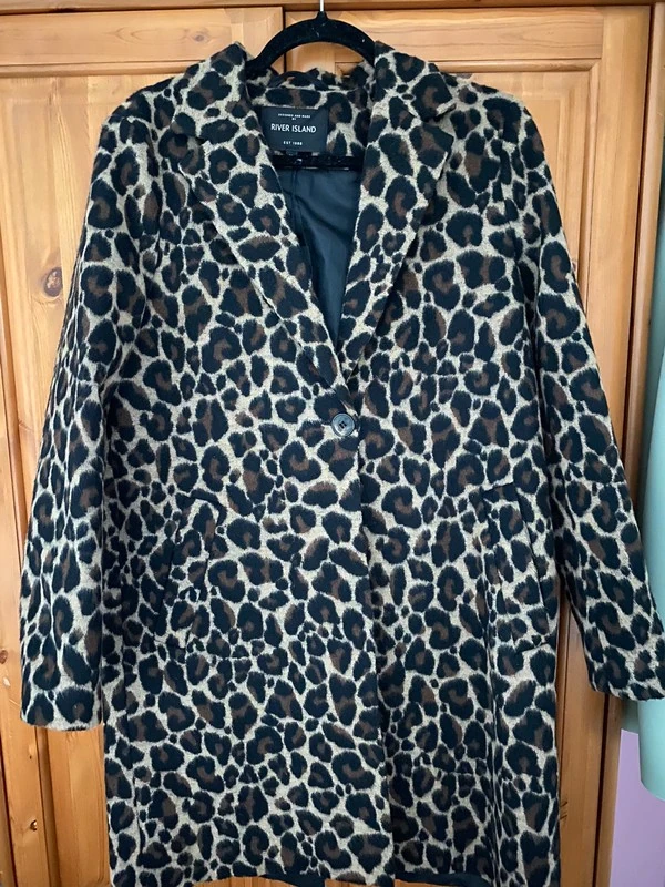 Женская верхняя одежда River Island (оригинал) размер M. Фотография 2