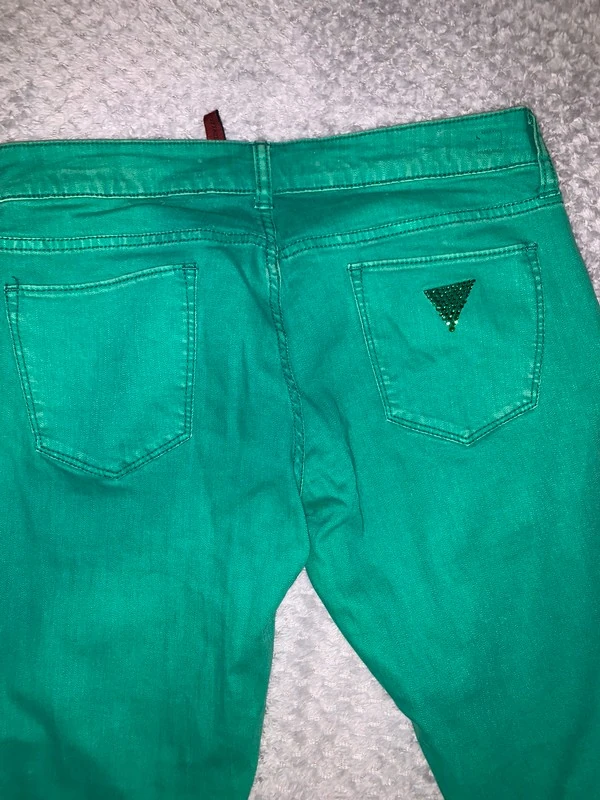 Женские джинсы Guess (оригинал) размер S. Фотография 3